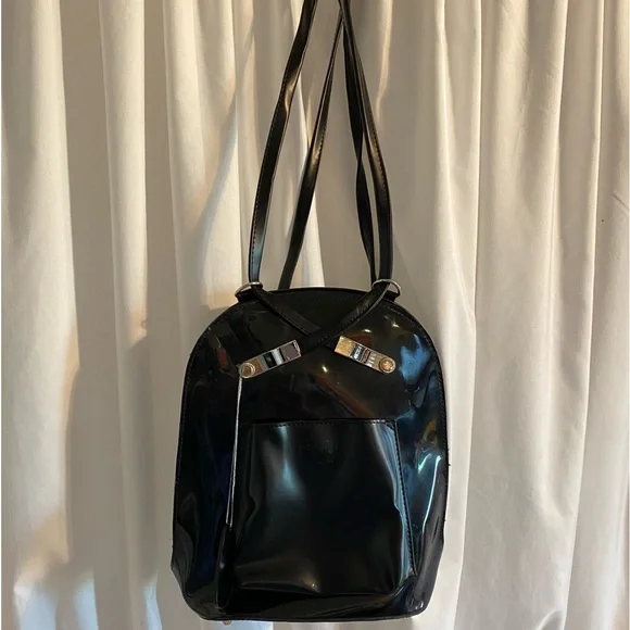Beijo Convertible Backpack Shoulder Bag Black Women\'s Purse Crossbody Beijo Convertible Crossbody, Backpack, | Mercari main image 4